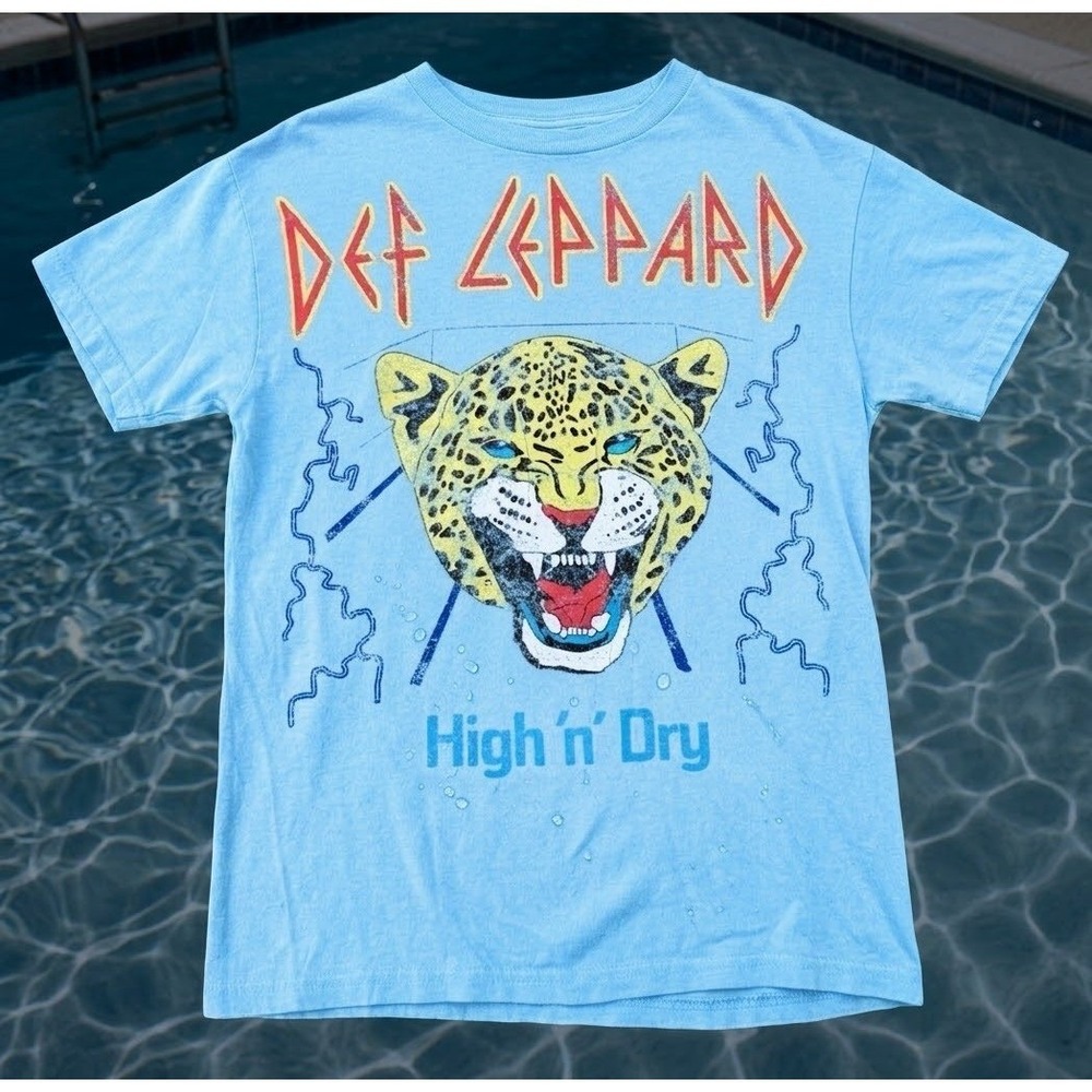 Def Leppard High n Dry‎ Graphic T-Shirt Mens Small Blue Cotton Rock Band Tee